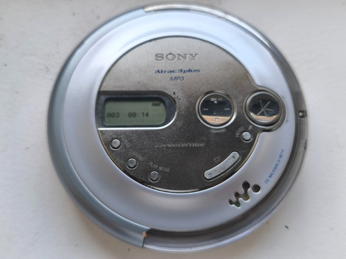 Sony 711 walkman lettore - d-ne,